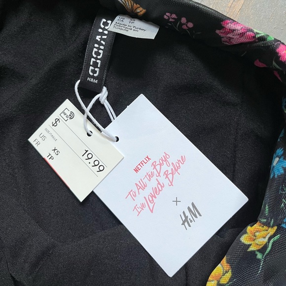 To All The Boys I’ve Loved Before X H&M Maxi Skirt - Picture 2 of 3